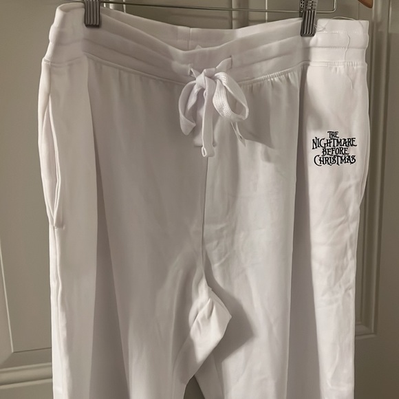 Disney The Nightmare Before Christmas Sweats - Picture 2 of 5